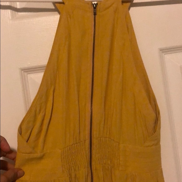 Beautiful Yellow Romper - Picture 6 of 6